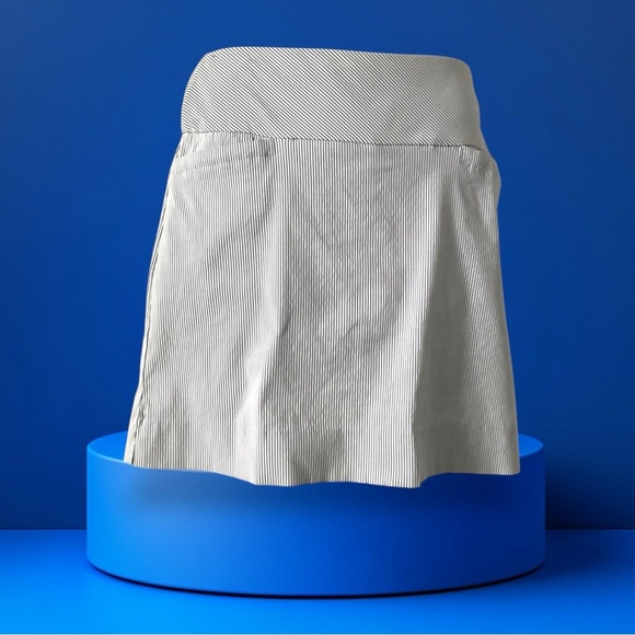 S.C. & Co Blue‎ Pinstripe Athletic Skort Short SZ M Pickleball Tennis Golf Women - Picture 2 of 9